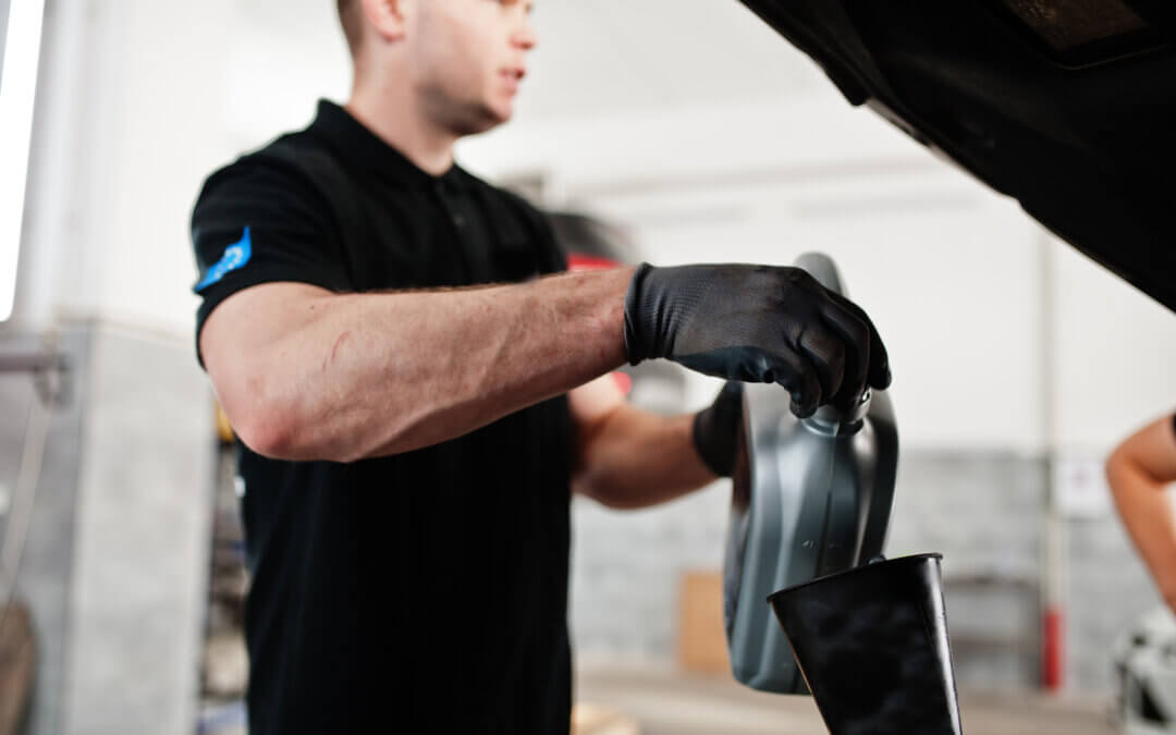 Oil Change in Blaine with #1 Reliable Experts at Service Garage of Blaine